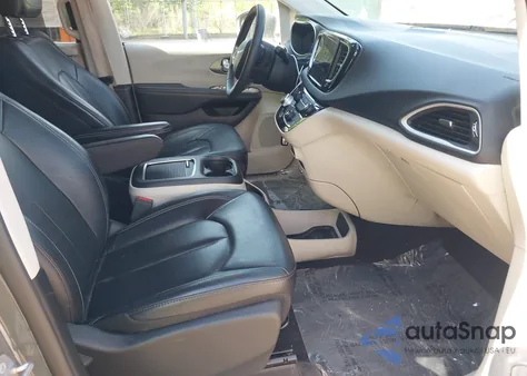 2022 Chrysler Pacifica Touring L from USA, damaged, VIN 2C4RC1BG3NR168565